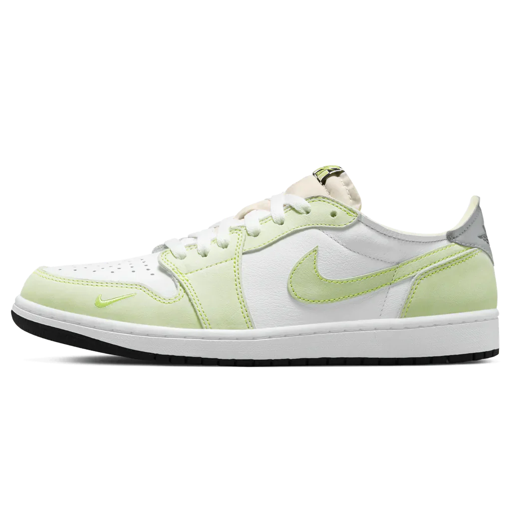 Air Jordan 1 Low OG 'Ghost Green'