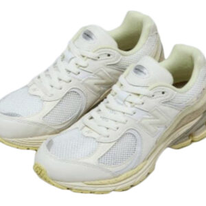 New Balance 2002R 'AURALEE White' M2002RA1
