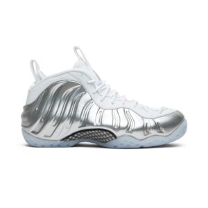 (Women) Nike Air Foamposite One Chrome White AA3963-100