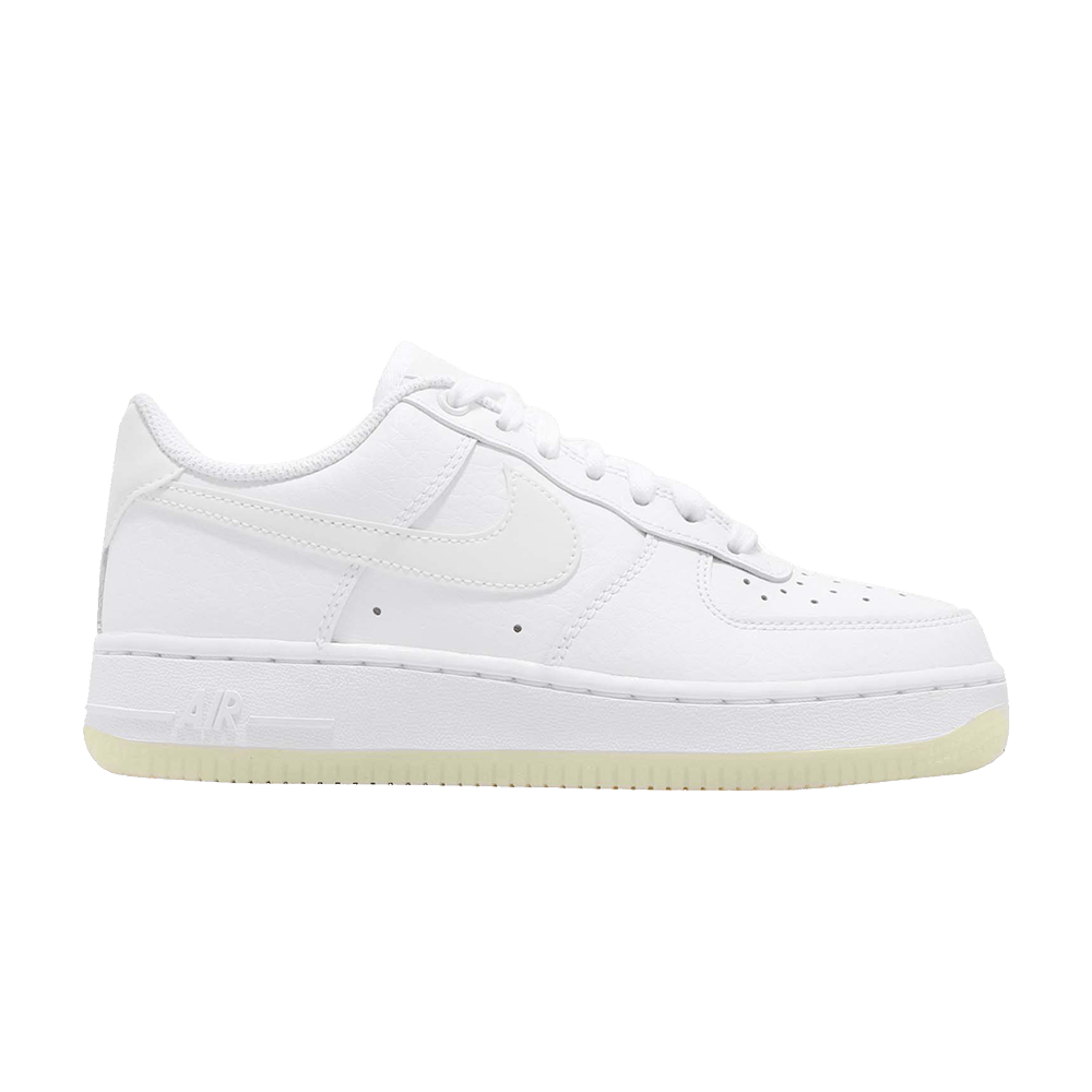 (Women) Nike Air Force 1 '07 Essential 'Triple White' AO2132-101