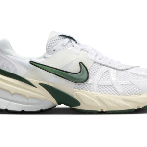 (Women) Nike V2K Run Fir FD0736-101 Nicesnk