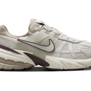 (Women) Nike V2K Run Light Orewood Brown FD0736-103 Nicesnk