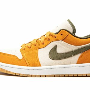 Air Jordan 1 Low SE "Light Curry"
