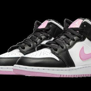 Air Jordan 1 Mid in Colorway