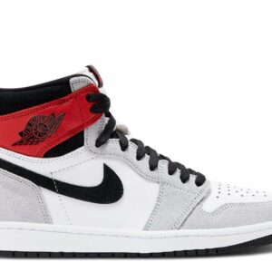 Air Jordan 1 Retro High OG 'Smoke Grey' Unfading Sneaker