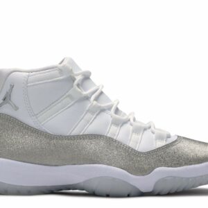 Air Jordan 11 Retro 'Vast Grey' Unfading Sneaker