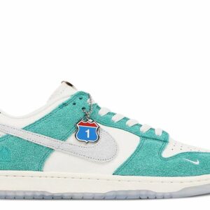 Nike Kasina x Dunk Low 'Road Sign' Revered Footwear