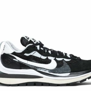 Nike sacai x VaporWaffle 'Black White' Unfading Sneaker